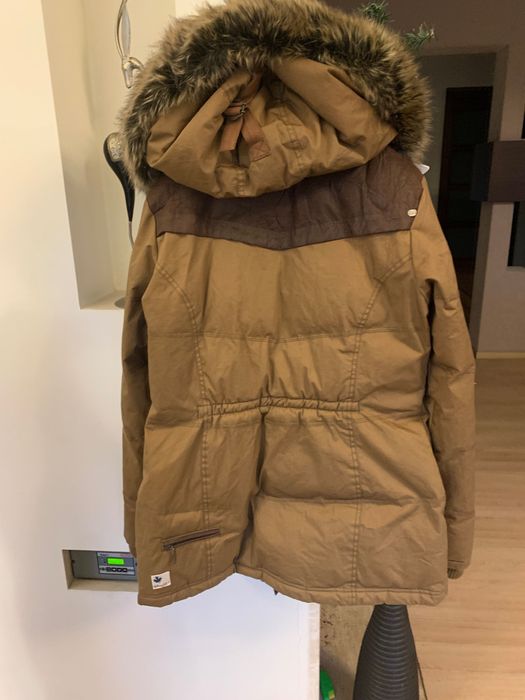 damska zimowa kurtka