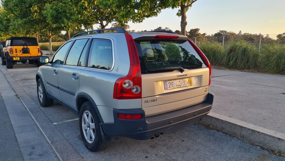 Volvo XC-90 2.4 D5 7L Confort