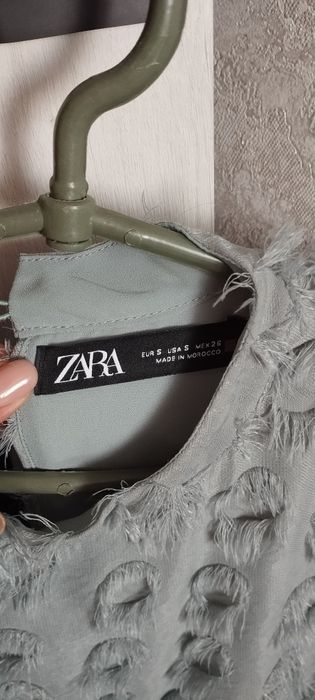 Сукня від zara розмір с