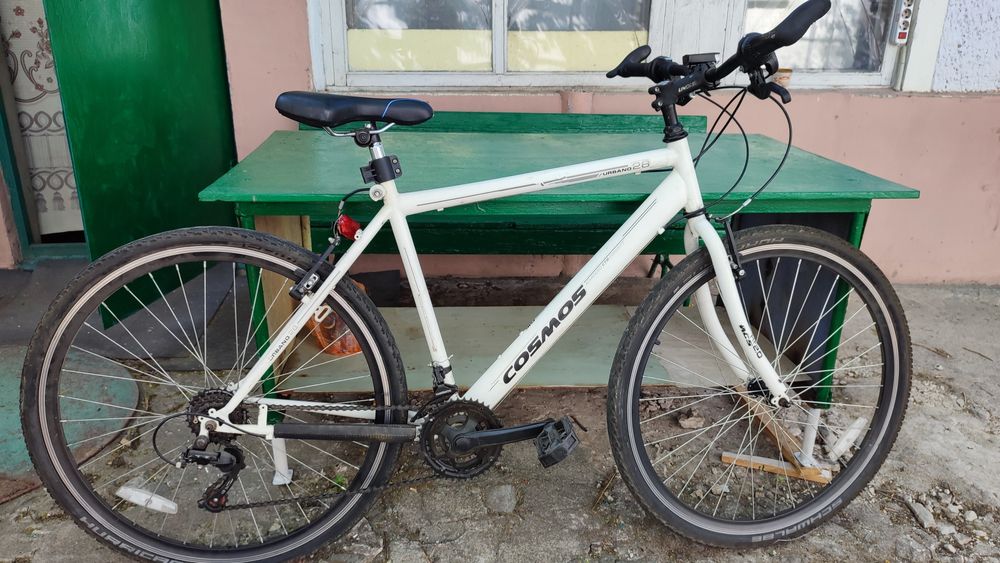 Продаю велосипед  COSMOS Advanced CBT Concept Urbano 28