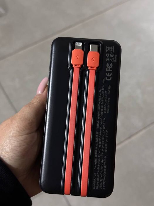 Power Bank бренду KLGO ємністю 20 000 мАг