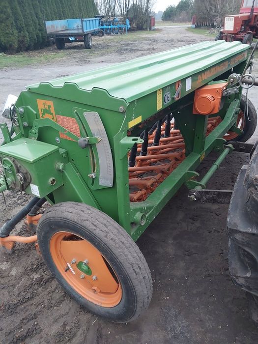 Siewnik Amazone 2 5 , 3 0 D8