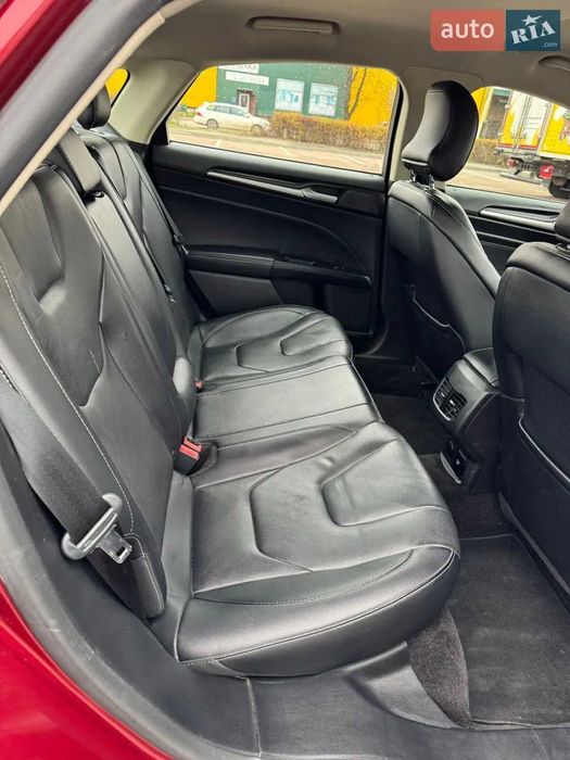 Продам FORD Fusion Plug-In Hybrid  TITANIUM