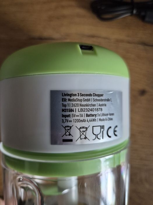 Elektryczny rozdrabniacz - Livington 3 seconds