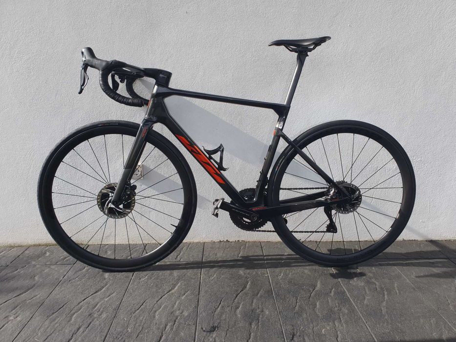 KTM Revelator Alto EXONIC (Dura-Ace Di2 24v) - aceito retoma