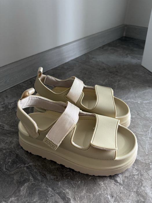 Босоніжки Ugg 38р.