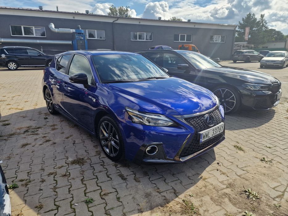 Lexus CT 200h F-sport