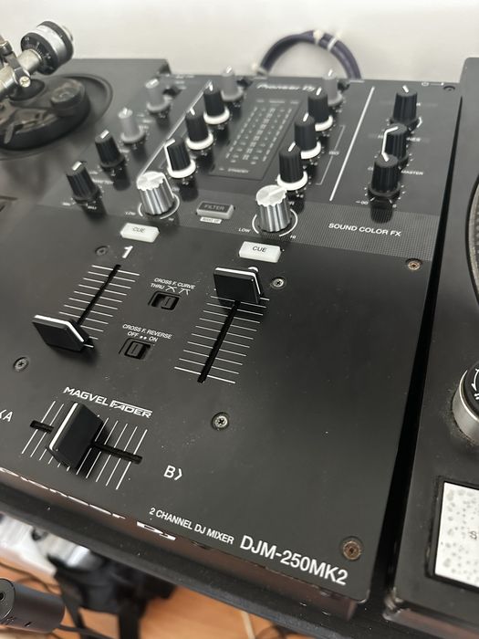 Pioneer DJM 250 MK2