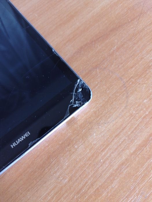 Продам планшет HUAWEI