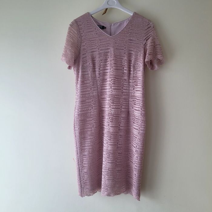 Sukienka wizytowa pudrulowy róż r.46