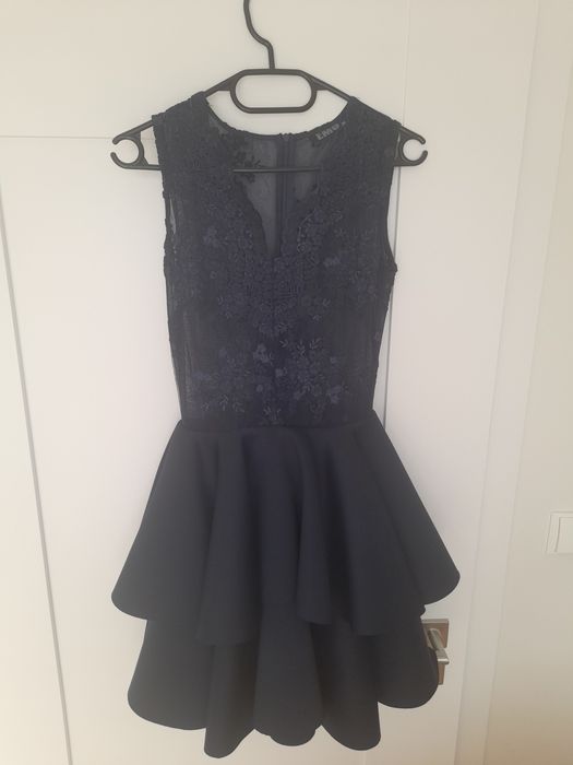 Sukienka z koronką 38