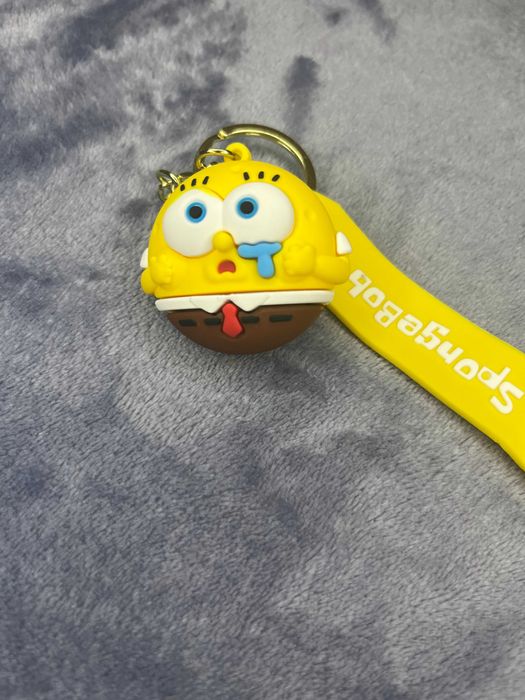 Breloczek SpongeBob w kształcie kuli