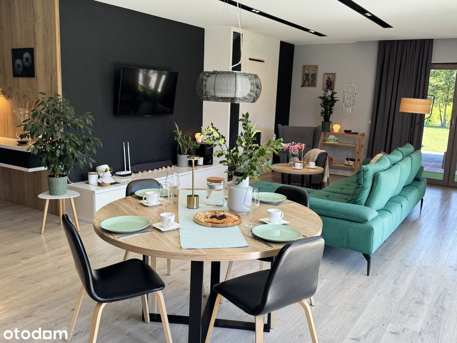 Nowoczesny dom z 2018r. 200 m² | Działka 2814m² | Budynek gosp.80m²