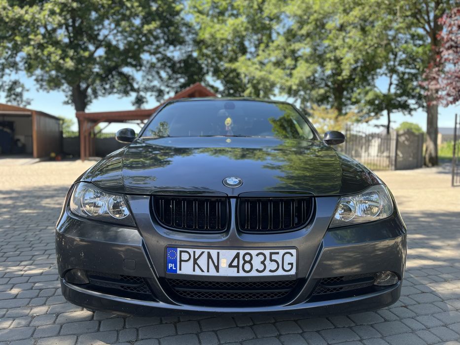 BMW E90 2005 rok
