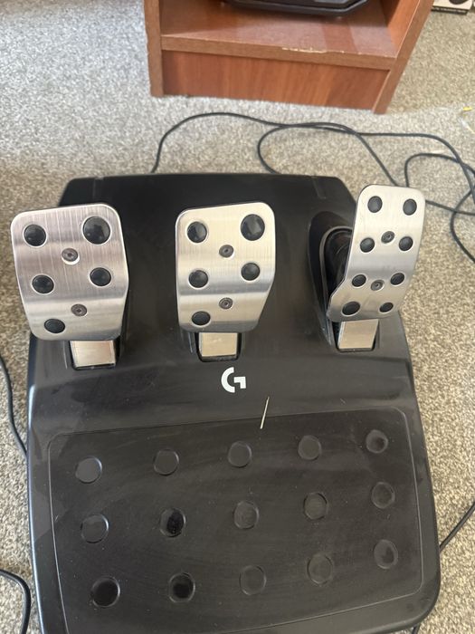 Ігровий руль Logitech g923