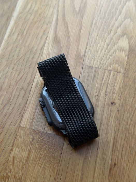 Bracelete milanesa preta Apple Watch 44/45/49 mm (Ultra)