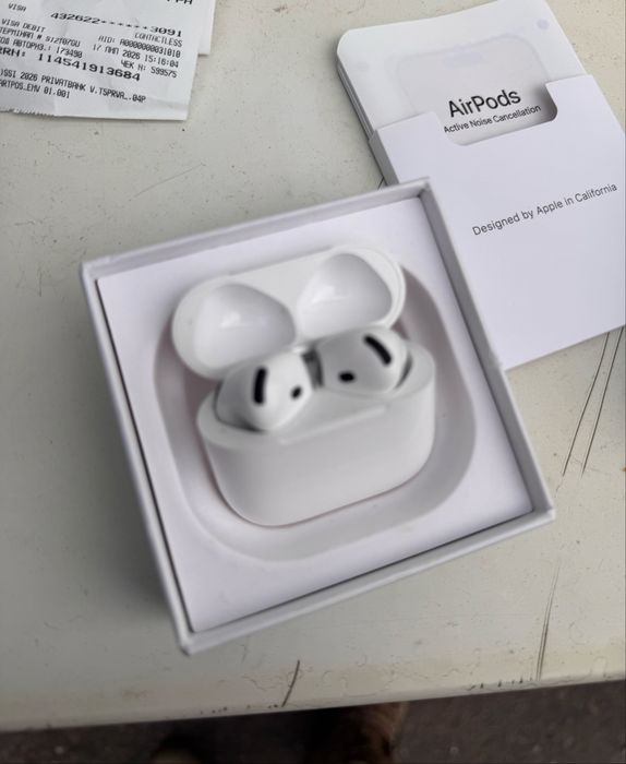 Продам хорошие Airpods 4 поколения
