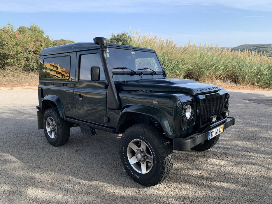 Land Rover Defender TD4