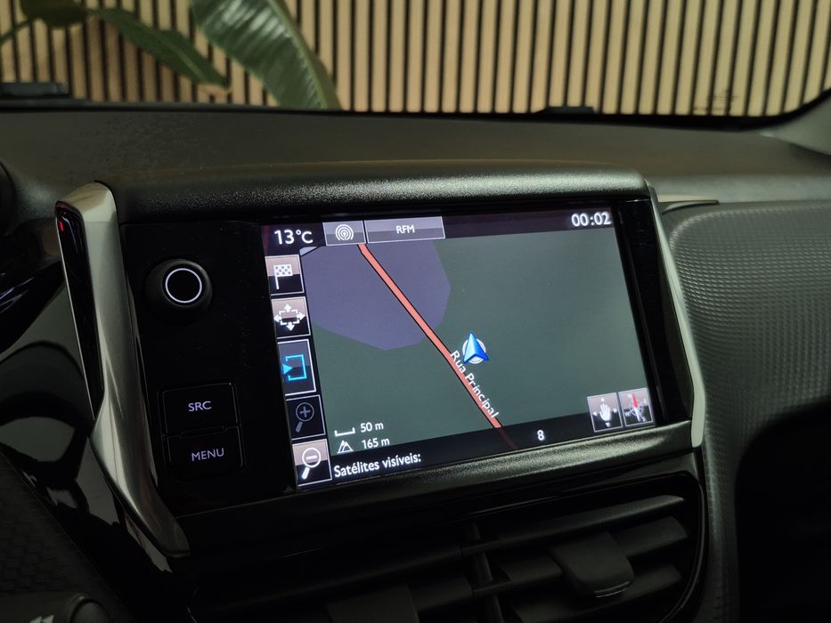 Peugeot 2008 - 37.000KM | GARANTIA | NOVO