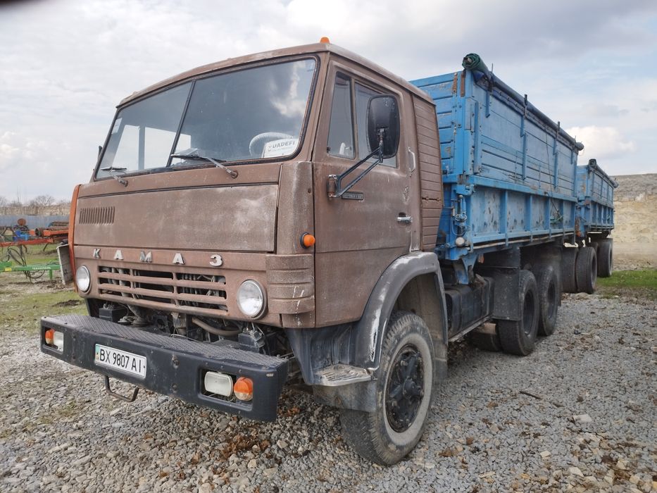 Камаз самоскид  55102 колгоспник зерновоз