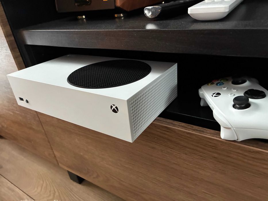 Xbox S w stanie jak nowy, zestaw oryginalny