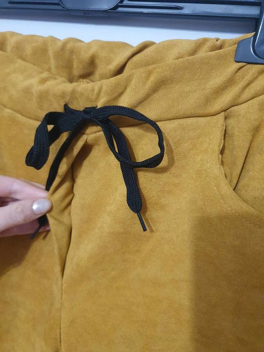 Eko zamszowe spodnie damskie