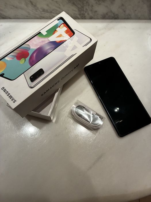 Продам Samsung Galaxy A41, white