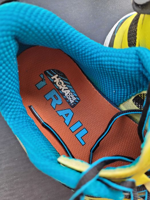 Hoka One One Speedgoat buty trailowe Vibram r. 42 męskie