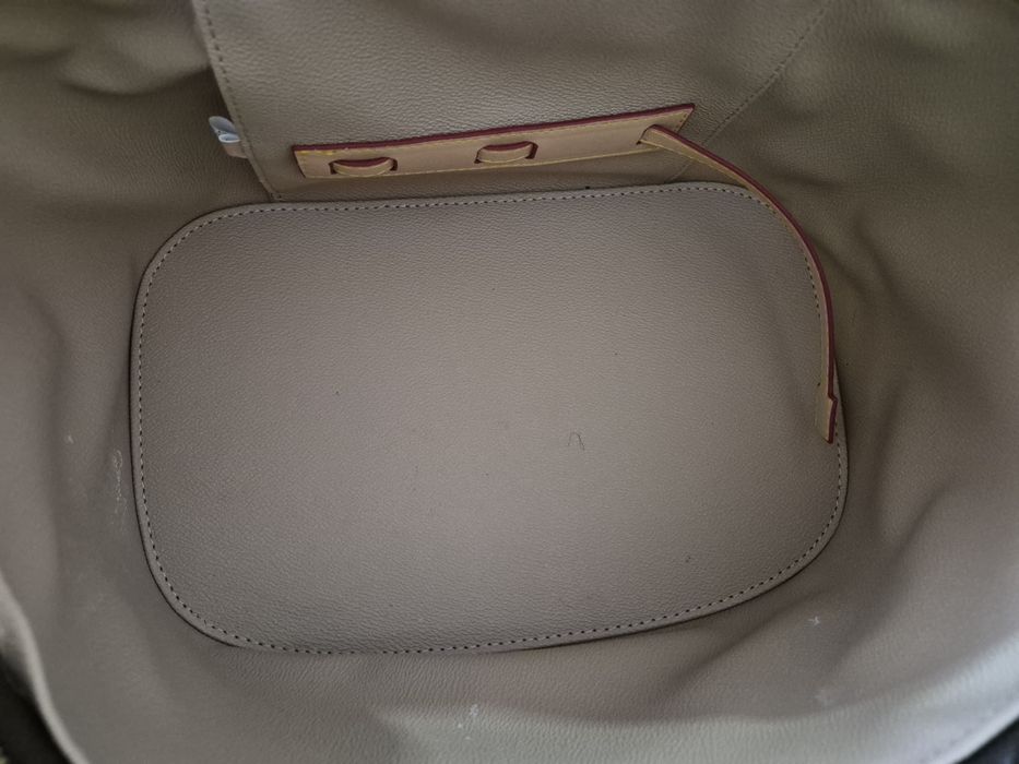 Necessaire Louis Vuitton