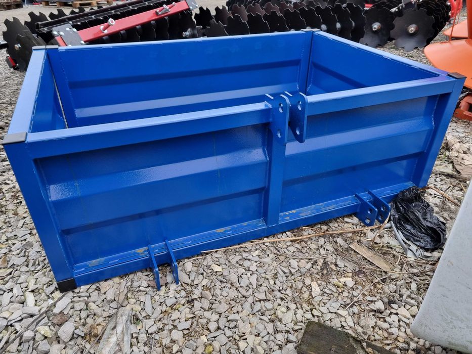 Skrzynia transportowa na przedni TUZ lub tył traktora