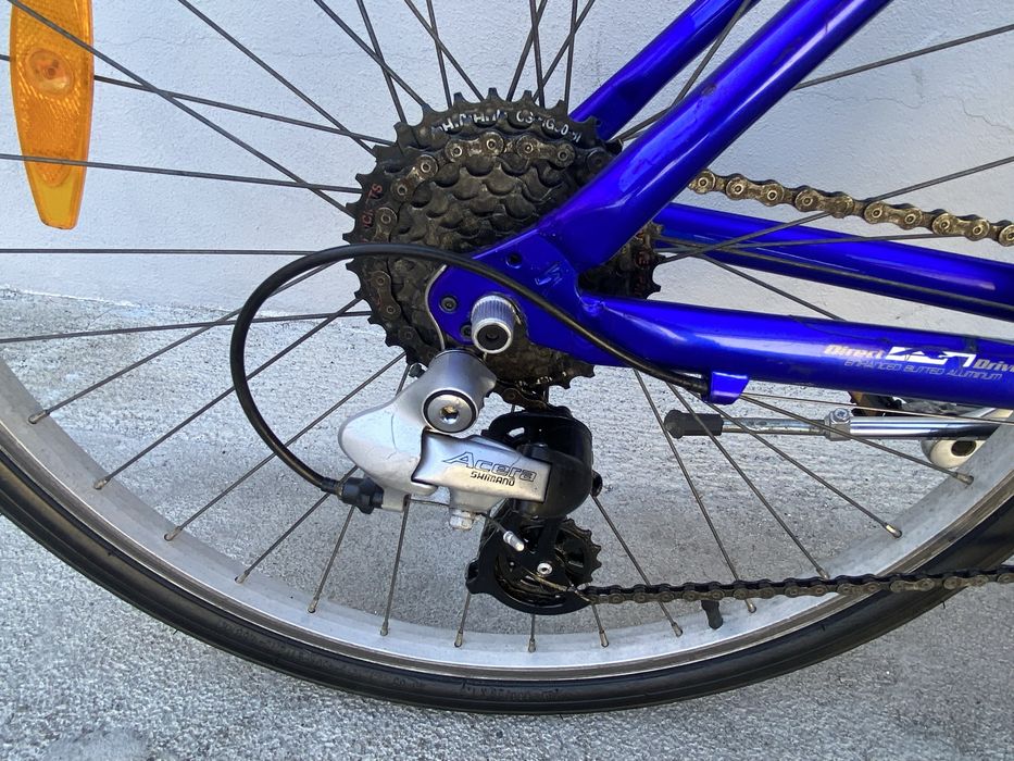 Bicicleta Híbrida Specialized Expedition Sport (Como Nova) – Conforto Premium