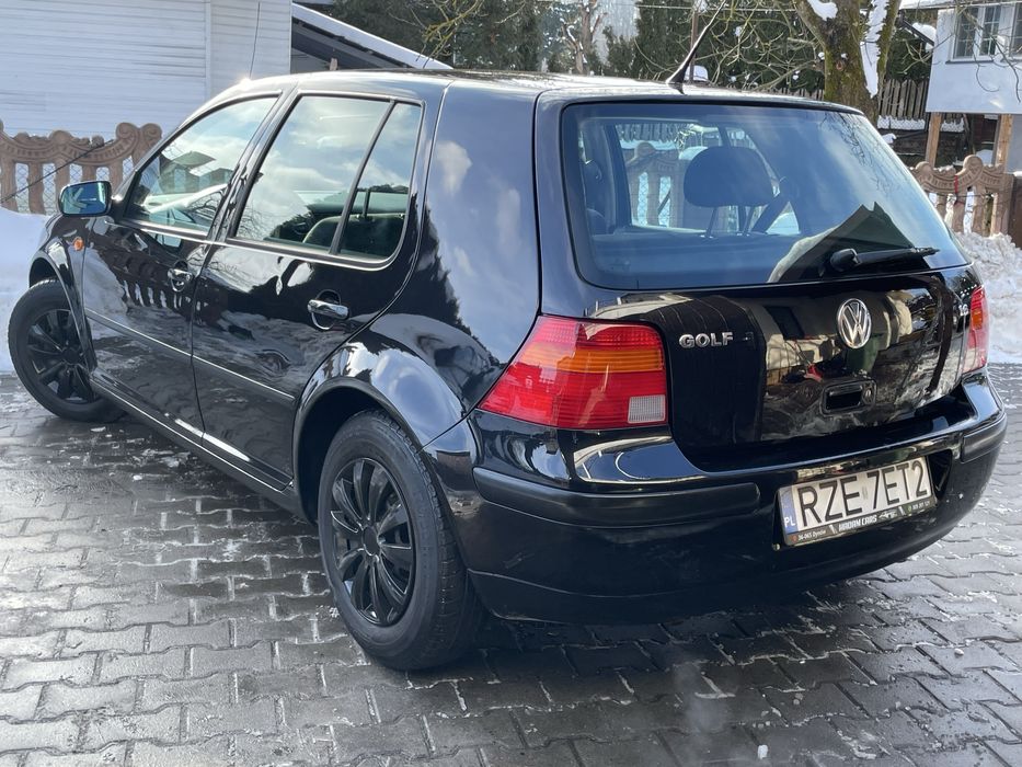 Vw Golf 4 // 1.6b + LPG // Bdb stan // Klima // Doinwestowane