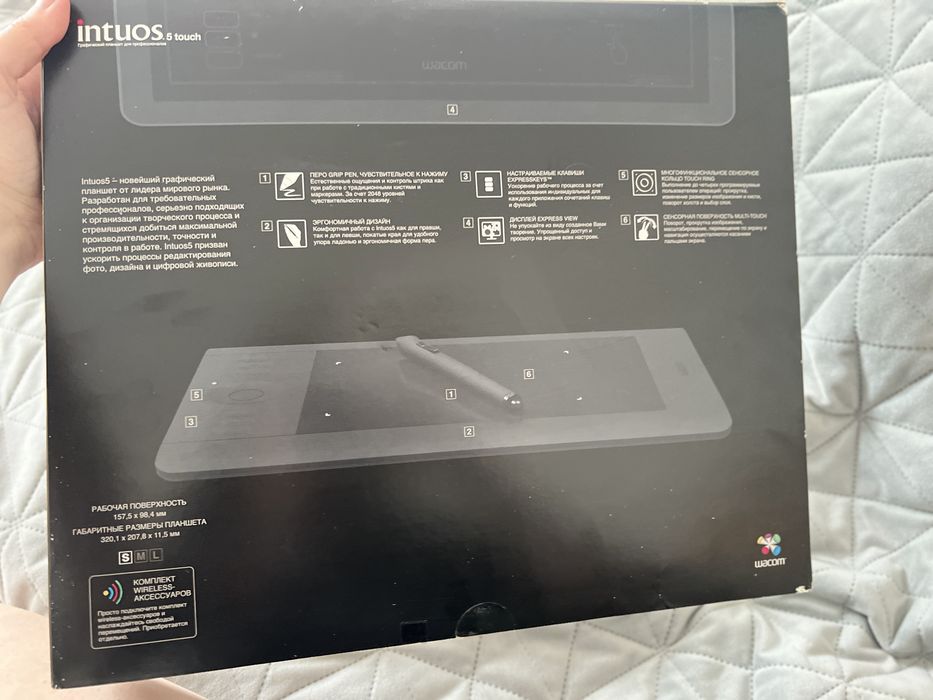 Графічний планшет WACOM INTUOS 5 touch