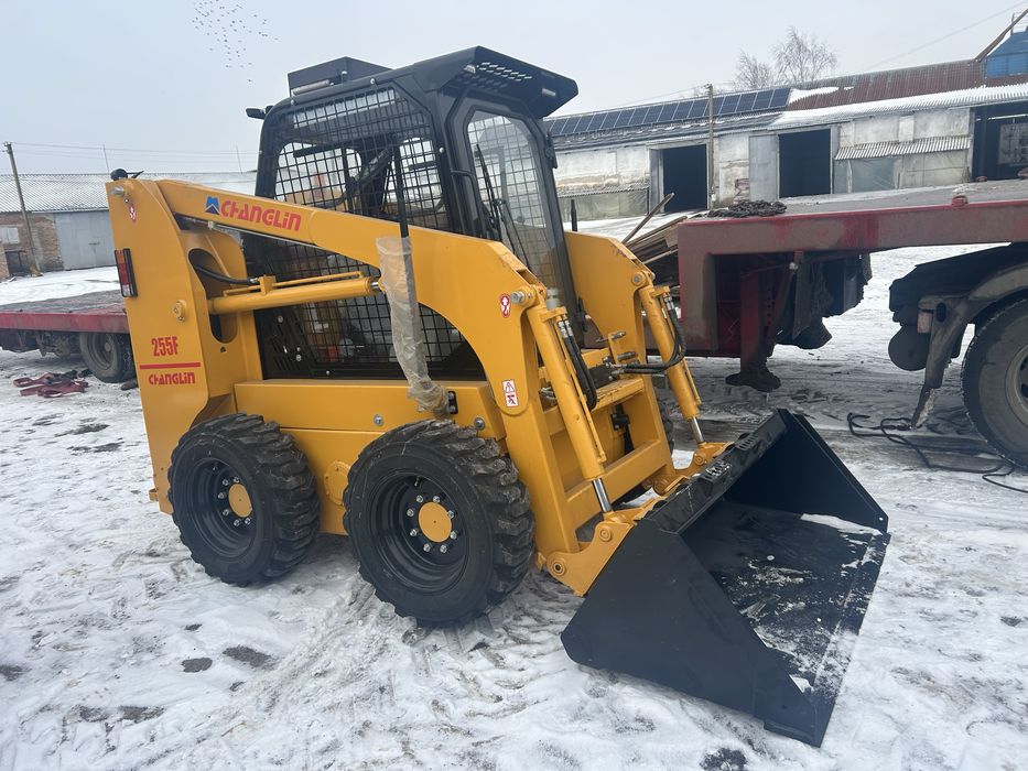 Продам міні - навантажувач