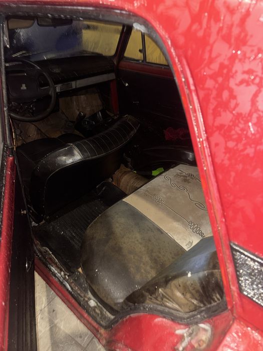 Продам ваз 21013