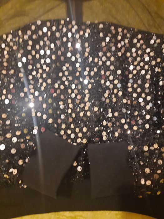 Святкова кофта 200 грн