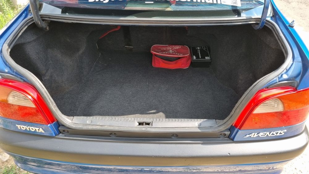 Toyota avensis 2.0