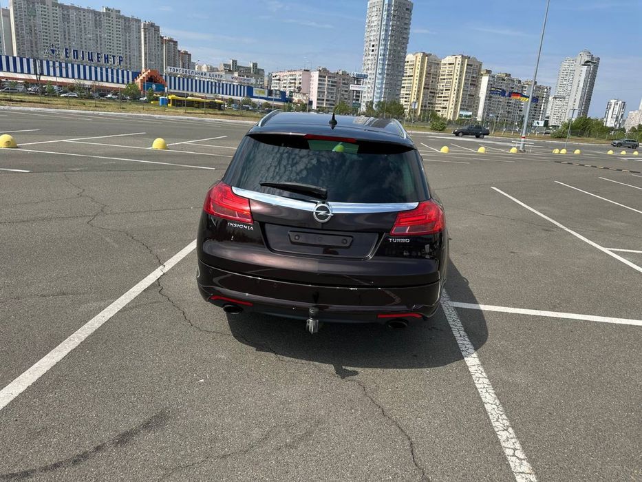 2011 рік Opel Insignia 1.6 Бензин