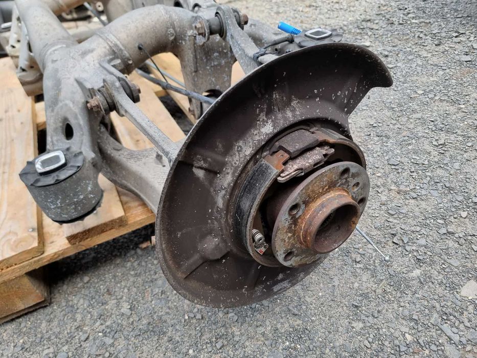 BMW e63 e64 645ci belka wózek zawieszenia tył kompletny