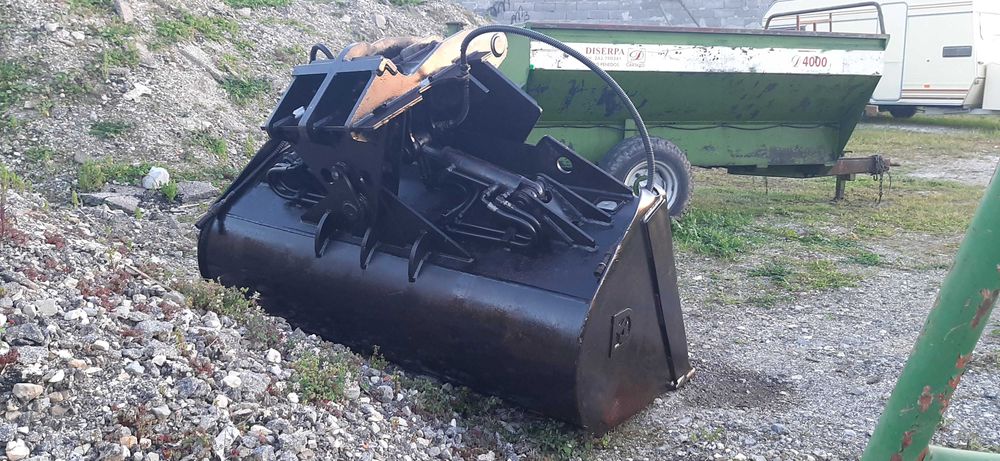 Balde de limpeza Caterpillar 320