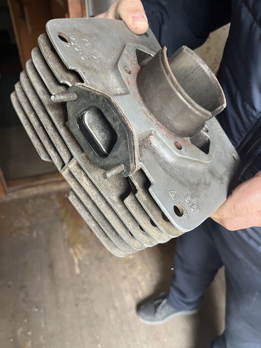 Циліндр на мотоцикл МZ 250