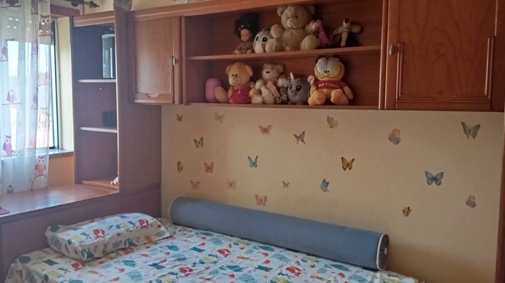 Estúdio para quarto de solteiro