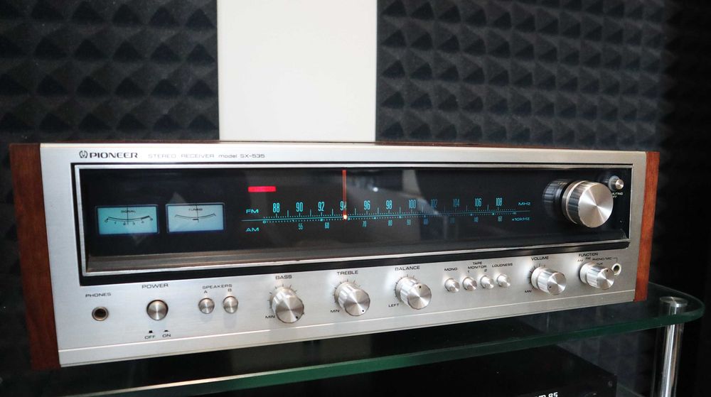 Усилитель ресивер Pioneer SX-535 Япония 1974г. Идеал