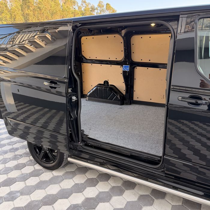Ford Transit Custom Sport 2.0TDCi Automatica C/IVA Dedutível