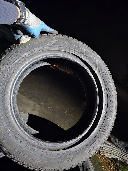 205/60R16 Goodyear Vector4seasons Gen-3