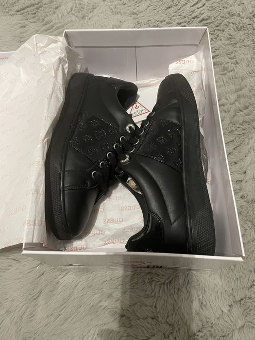 Buty Guess  Rejeena