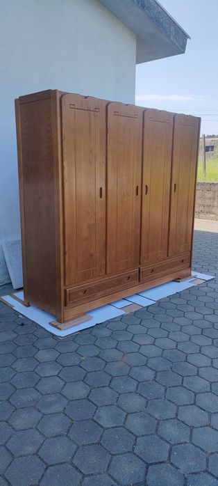 Quarto de casal completo em madeira de cerejeira em muito bom estado