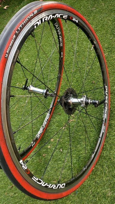 Rodas Dura.ace C24 carbono
