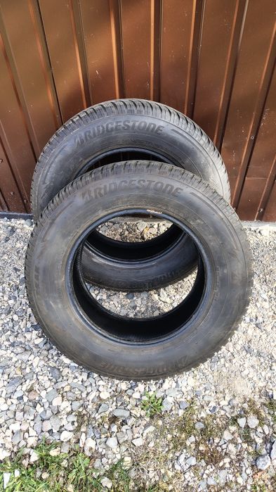 Opony zimowe Bridgestone 215/70 16