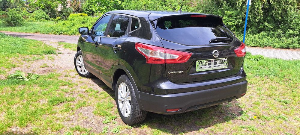 Nissan Qashqai czarny